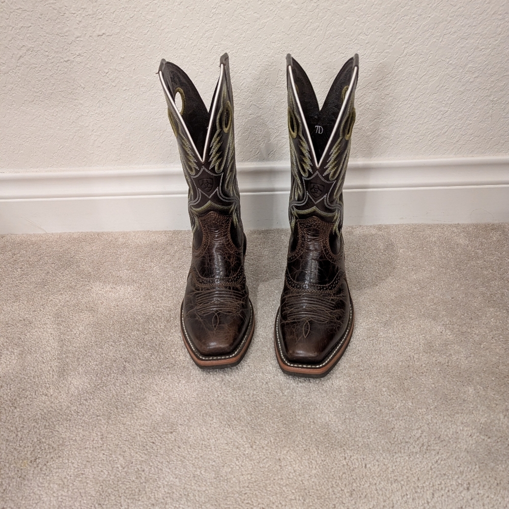 Men's Ariat Heritage Roughstock Brown Western Boots 7D